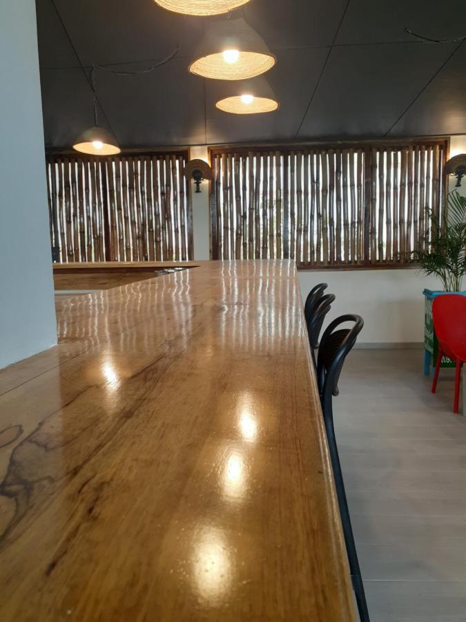 Residence Bertille Abidjan Cocody Экстерьер фото