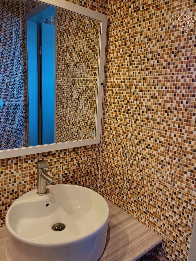 Residence Bertille Abidjan Cocody Экстерьер фото