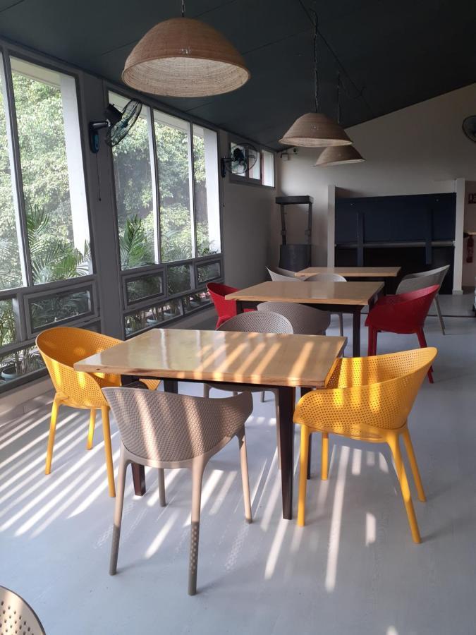 Residence Bertille Abidjan Cocody Экстерьер фото