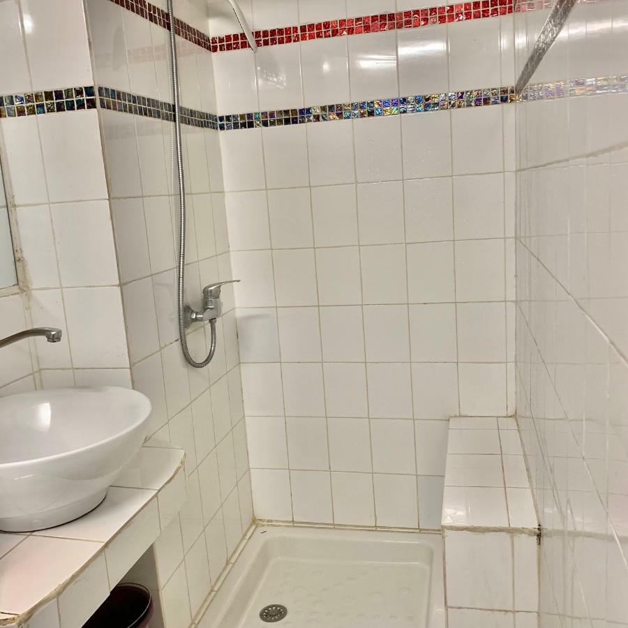 Residence Bertille Abidjan Cocody Экстерьер фото